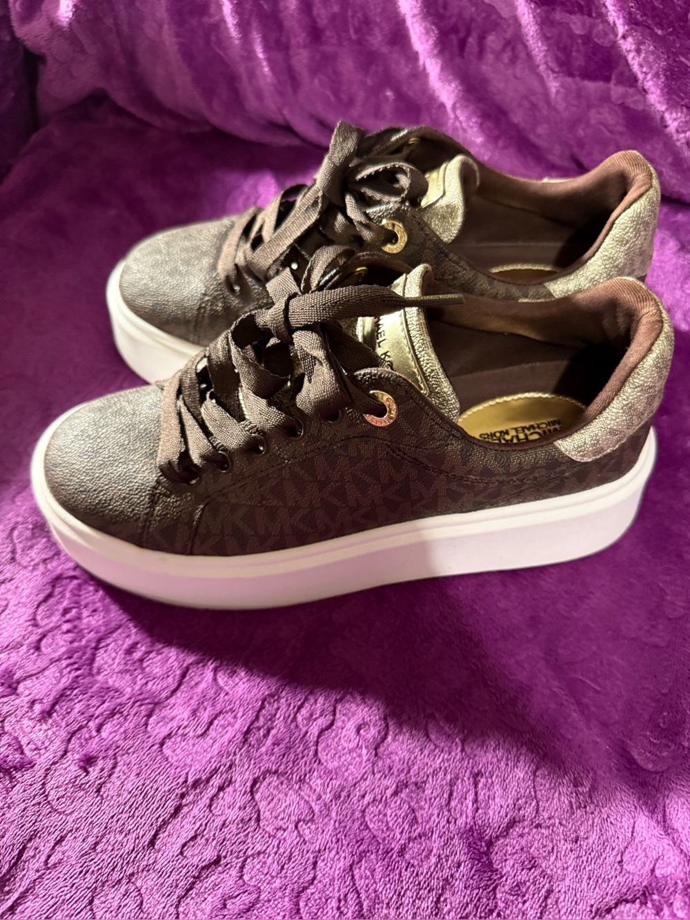 Michael Kors Romey Metallic Two-Tone Signature Logo Platform Sneakers 7M